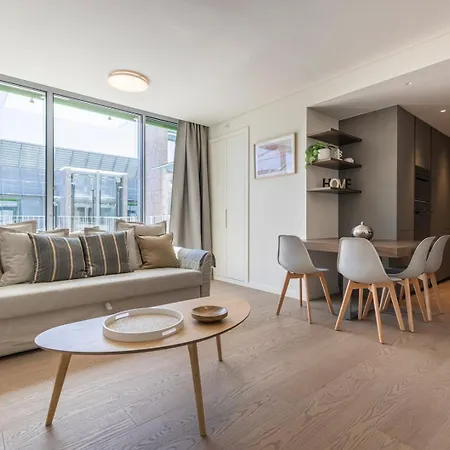 Prata Riverside Xiii By Innkeeper Apartment